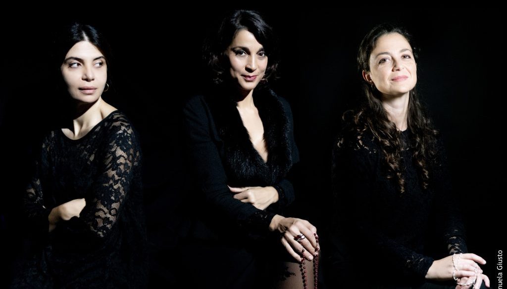 Taddrarite – Pipistrelli - Luana Rondinelli, Donatella Finocchiaro e Claudia Potenza