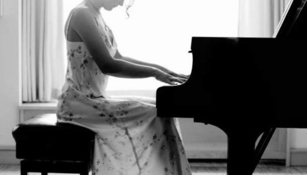 Il mare - Antonija Pacek al pianoforte