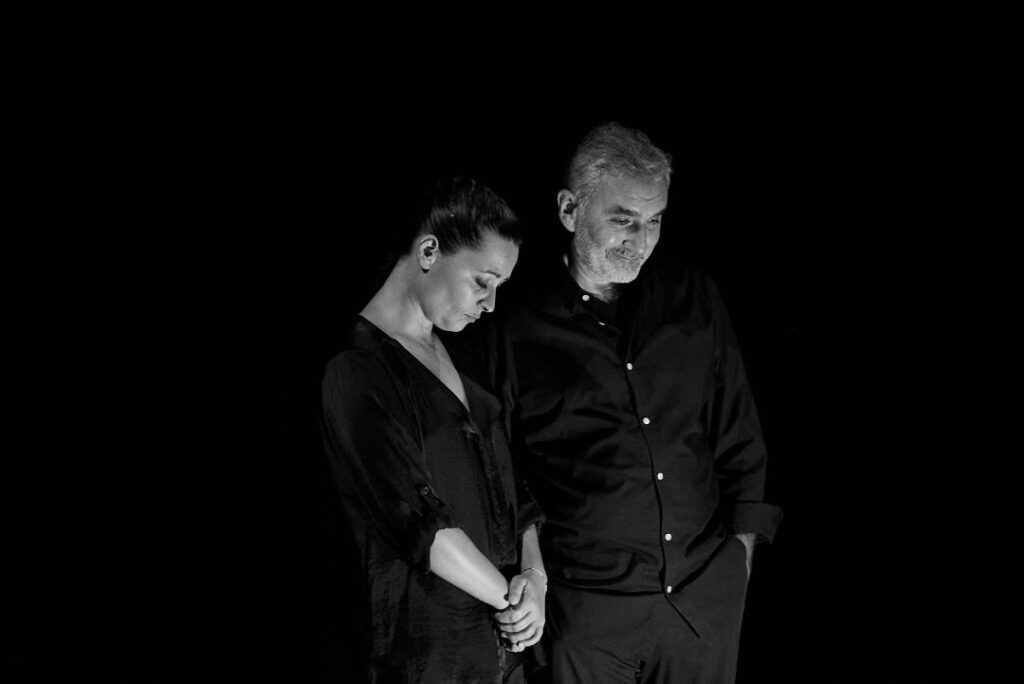 L'inizio del buio - Sara Valerio e Giancarlo Fares