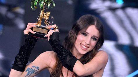 Angelina Mango - vince la 74 esima edizione del Festival di Sanremo 2024 